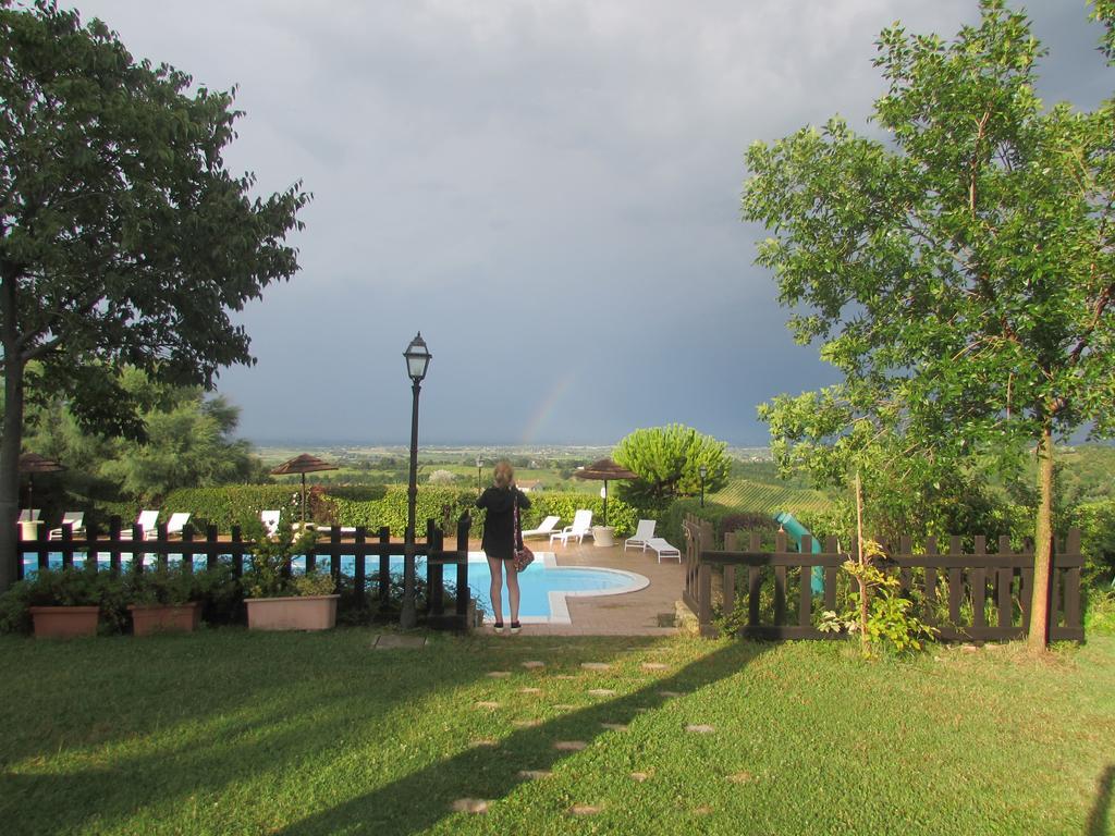 Agriturismo Ca'De'Gatti Faenza Eksteriør billede