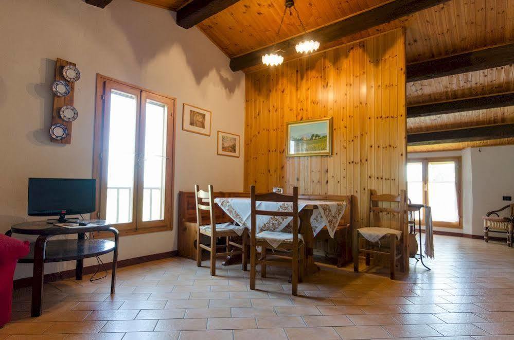 Agriturismo Ca'De'Gatti Faenza Eksteriør billede